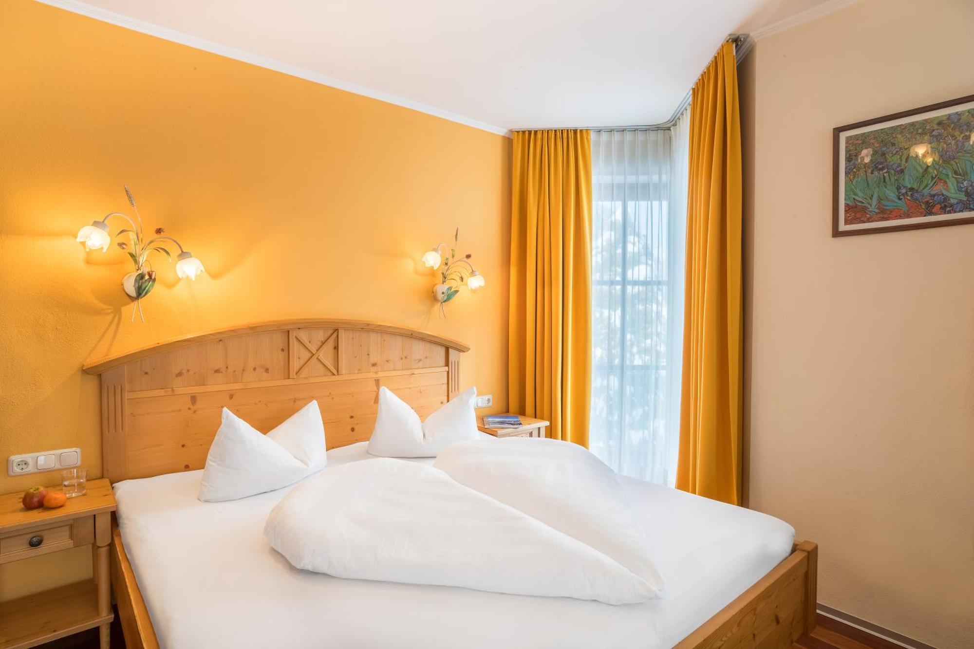 Hotel Pop-up Living Zell Am 4*