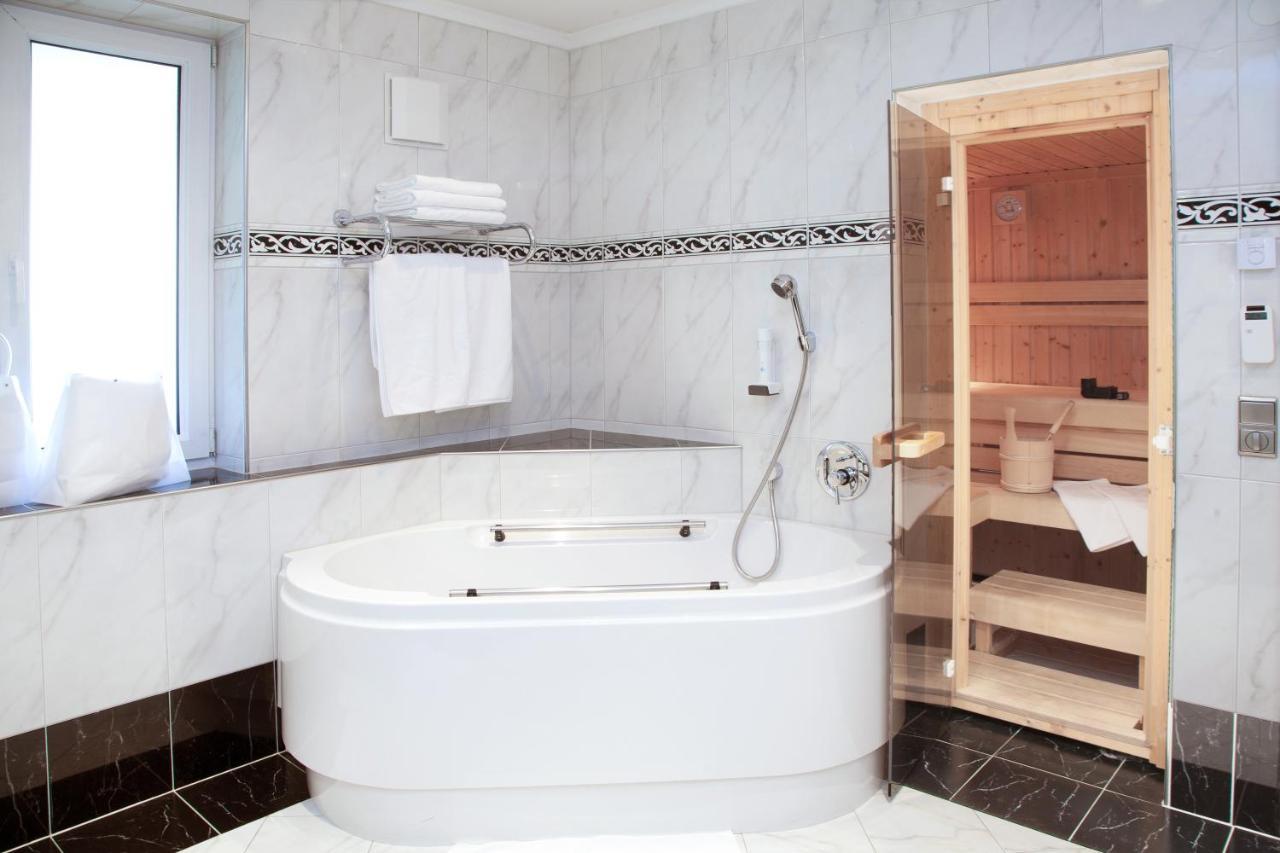 Pop-up Living Zell Am Hotel