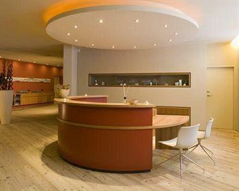 Pop-up Living Zell Am 4*