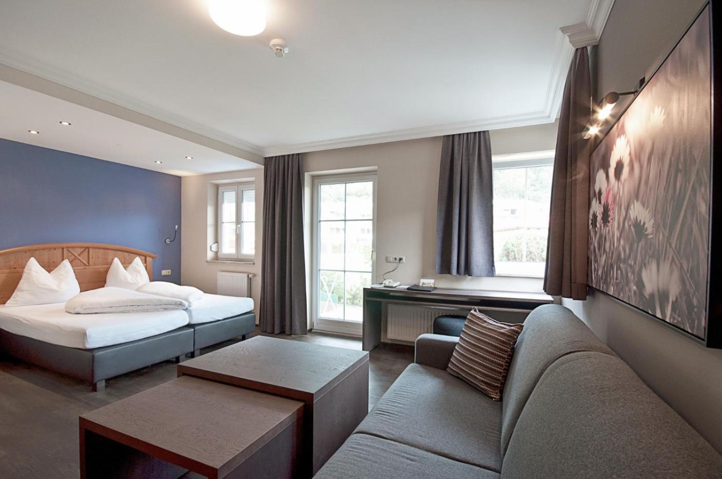 Hotel Pop-up Living Zell Am