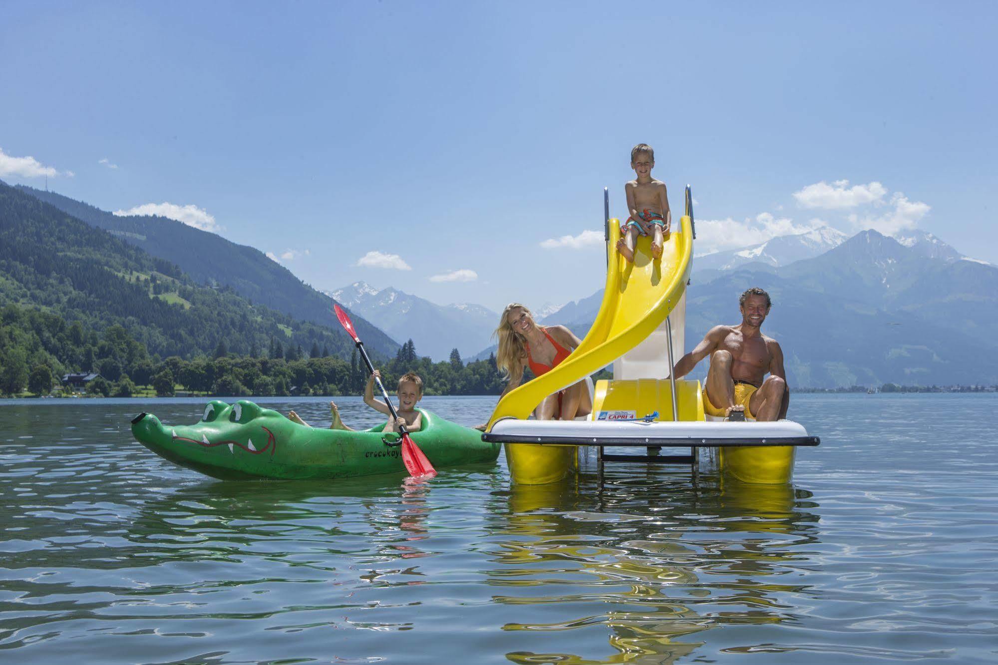 Pop-up Living Zell Am Hotel